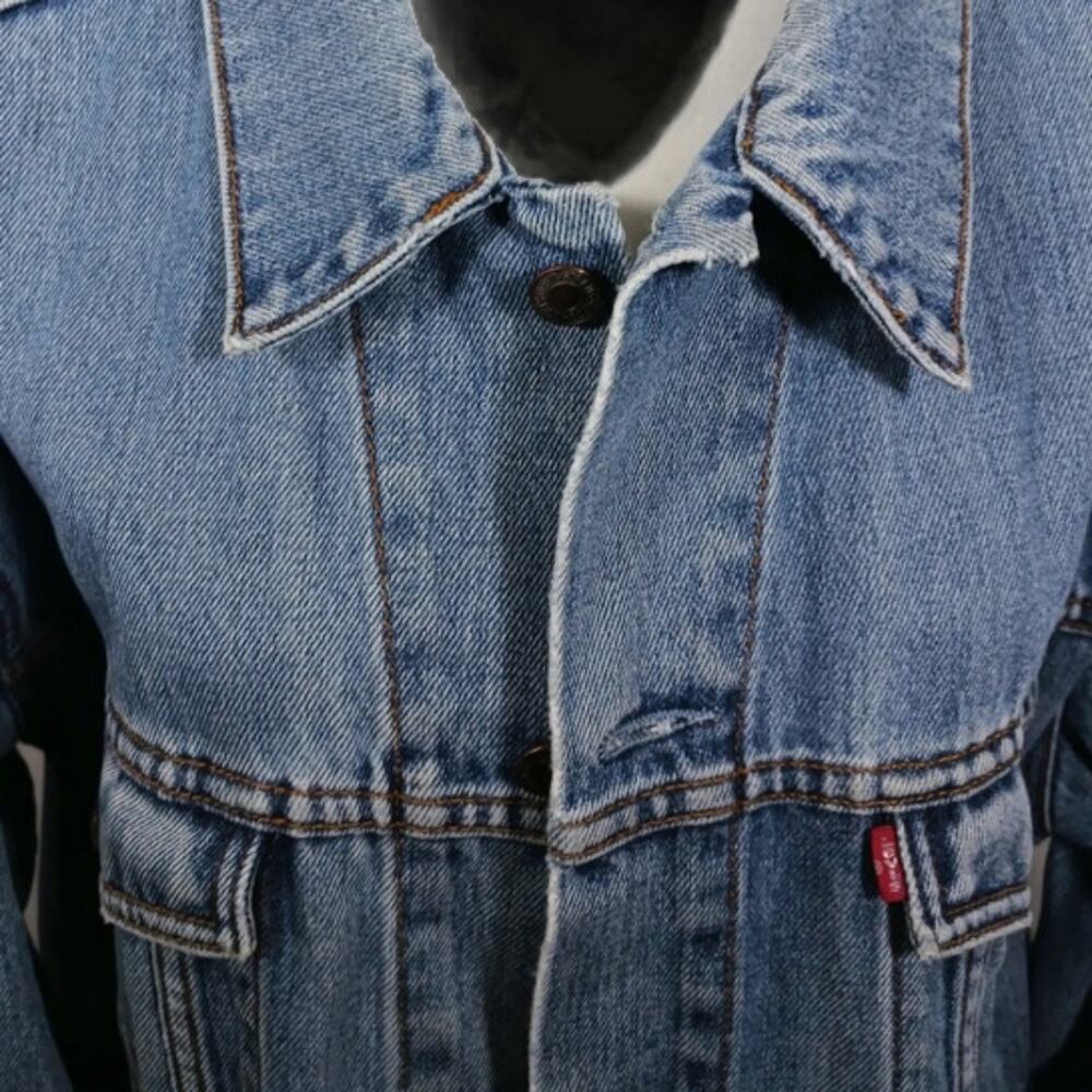 Levi Vintage Trucker Jean Jacket GUC  Size XL    W42 - Picture 7 of 9